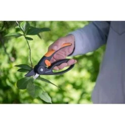 Fingerloop Snoeischaar Bypass - Fiskars 5 Fingerloop Snoeischaar Bypass - Fiskars -Planten Winkel fingerloop snoeischaar bypass 1621501216 2 600