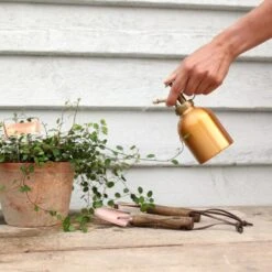 ESSCHERT DESIGN Plantensproeier Verkoperd 5 ESSCHERT DESIGN Plantensproeier Verkoperd -Planten Winkel plantensproeier verkoperd 1517480497 1 600