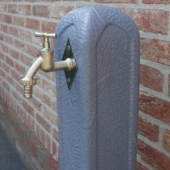 Waterzuil Met Kraan En Aansluiting - Grijs -Planten Winkel tuinpaal met waterkraan 1498043234 1 600