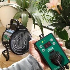 Serre/Kasverwarming En Ventilator In 1 Met Digitale Thermostaat 12 Serre/Kasverwarming En Ventilator In 1 Met Digitale Thermostaat -Planten Winkel verwarming ventilator in 1 toestel 1543855208 2 600